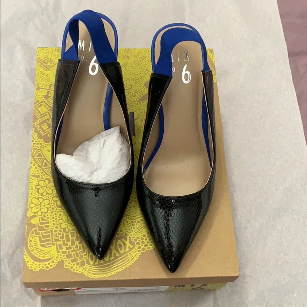 Mix No. 6 Black/Bright Blue heel
